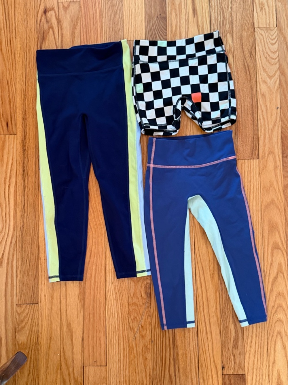 4pc bundle GIRLS FABLETICS XS (4/5T)